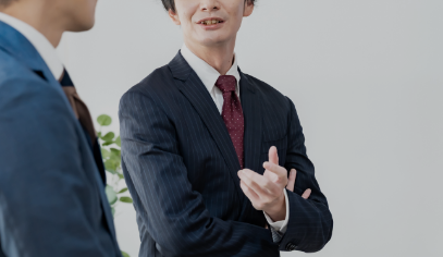 打合せしている様子