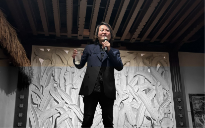 林尚弘が講演している様子